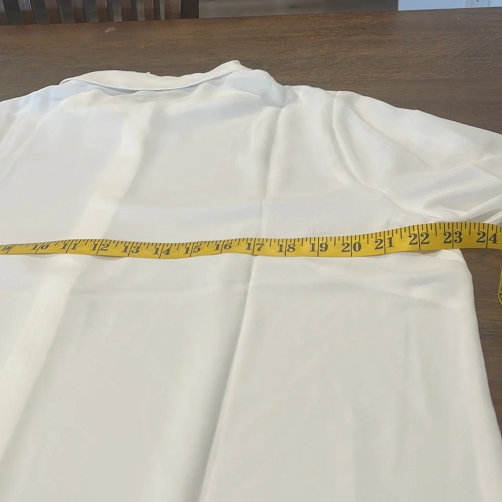 Anne Klein ruched sleeve blouse. Size 0X - Picture 8 of 9